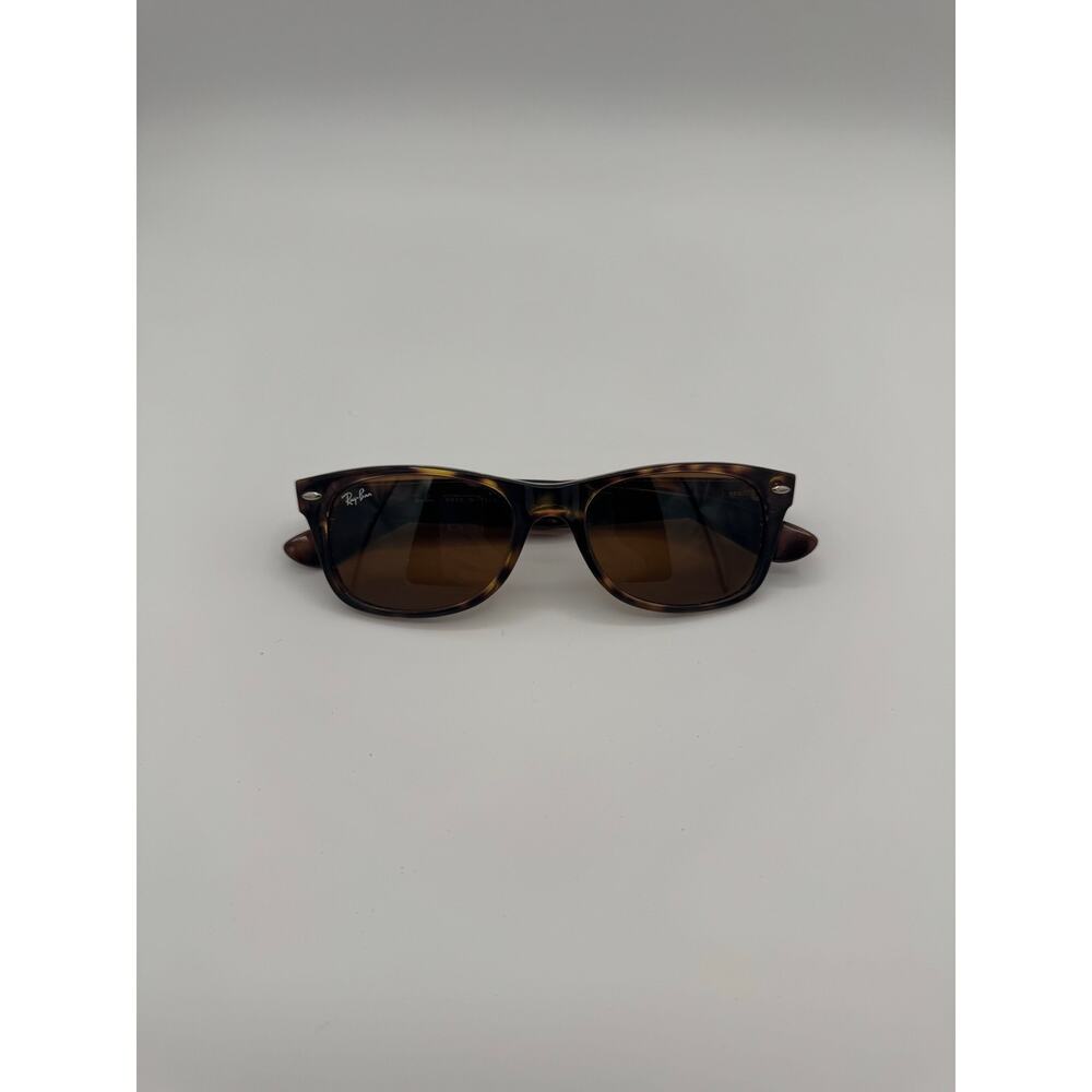 Ray-Ban Wayfarer Tortoise Sunglasses RB2132